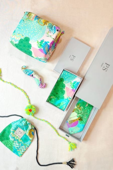 Payal Singhal Accessories Kuno Print Gift Hamper With Rakhi 