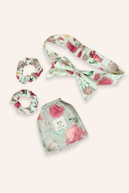 Payal Singhal Accessories_White Lace Gulbagh Print Hair Accessories Set_Online_at_Aza_Fashions