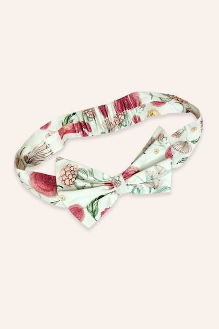 Payal Singhal Accessories_White Lace Gulbagh Print Hair Accessories Set_at_Aza_Fashions