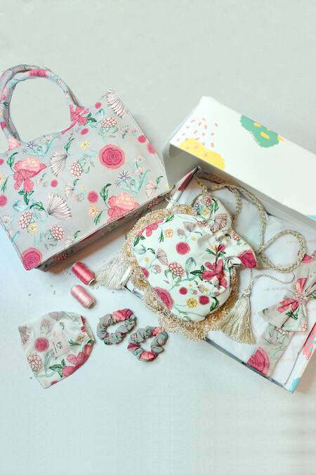 Shop Payal Singhal Accessories White Gulbagh Print Gift Hamper at Aza Fashions Shop_Payal Singhal Accessories_White Gulbagh Print Gift Hamper_at_Aza_Fashions