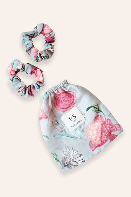 Shop Payal Singhal Accessories White Gulbagh Print Gift Hamper Online at Aza Fashions Shop_Payal Singhal Accessories_White Gulbagh Print Gift Hamper_Online_at_Aza_Fashions