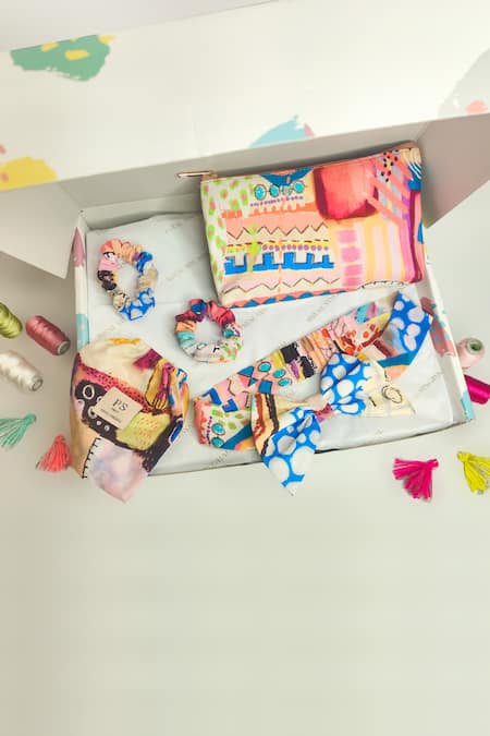 Payal Singhal Accessories Trance Print Gift Hamper 