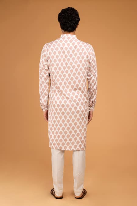 Shop Chatenya Mittal Peach Cotton Full Sleeve Printed Kurta Set at Aza Fashions Shop_Chatenya Mittal_Peach Cotton Full Sleeve Printed Kurta Set _at_Aza_Fashions