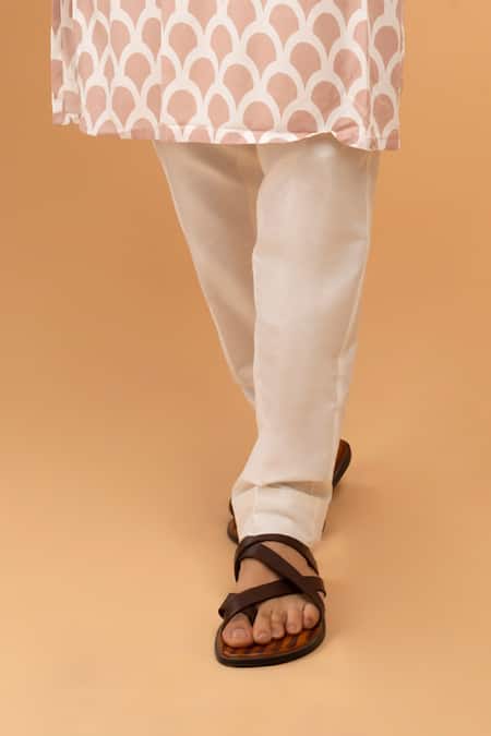 Chatenya Mittal Peach Cotton Full Sleeve Printed Kurta Set Online at Aza Fashions Chatenya Mittal_Peach Cotton Full Sleeve Printed Kurta Set _Online_at_Aza_Fashions