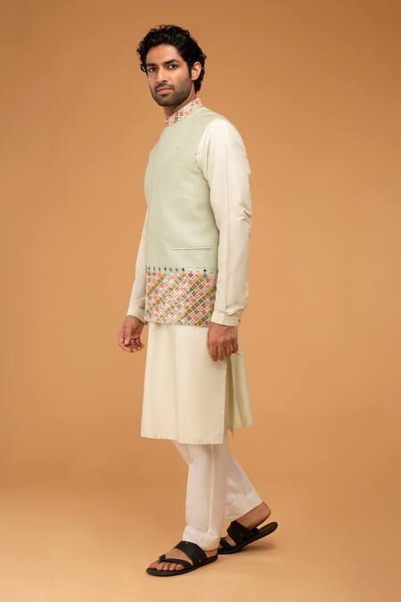 Buy Chatenya Mittal Green Cotton, Silk Mirrors Embroidered Bundi And Kurta Set Online at Aza Fashions Buy_Chatenya Mittal_Green Cotton, Silk Mirrors Embroidered Bundi And Kurta Set _Online_at_Aza_Fashions