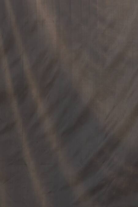 Buy Resa By Ushnakmals Black Katan Silk Woven Mughal Motif Saree Buy_Resa By Ushnakmals_Black Katan Silk Woven Mughal Motif Saree