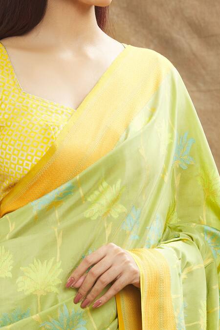 Shop_Resa By Ushnakmals_Green Mushroo Silk Woven Floral Saree_Online_at_Aza_Fashions