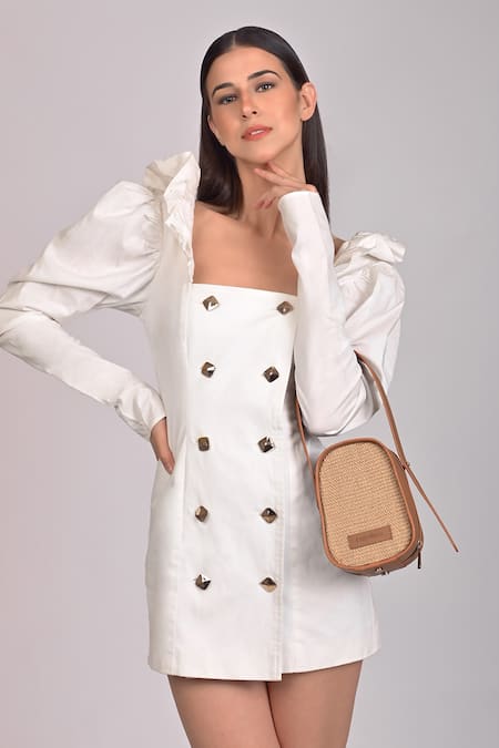 X Feet Above_Brown Woven Berlin Jute Egg Shaped Bag _Online_at_Aza_Fashions