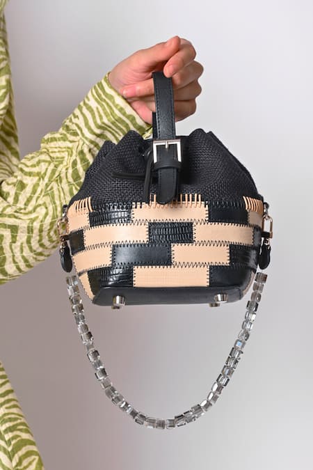 X Feet Above Vienna Jute And Leather Bucket Bag 