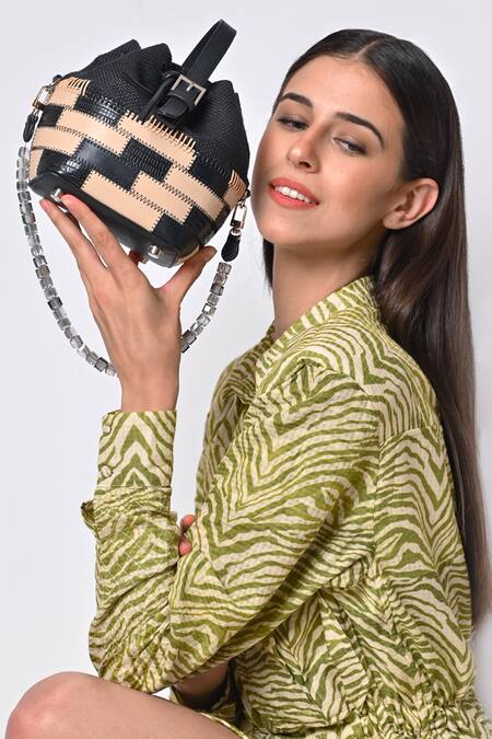 X Feet Above_Black Patchwork Vienna Jute And Leather Bucket Bag _Online_at_Aza_Fashions
