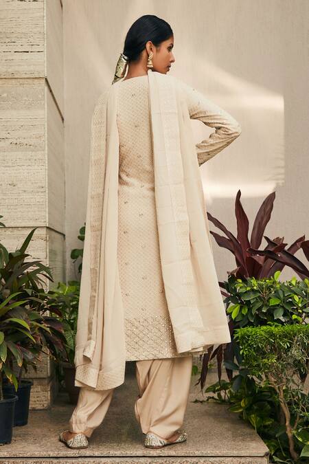 Bohame Avisa Embroidered Kurta Salwar Set 