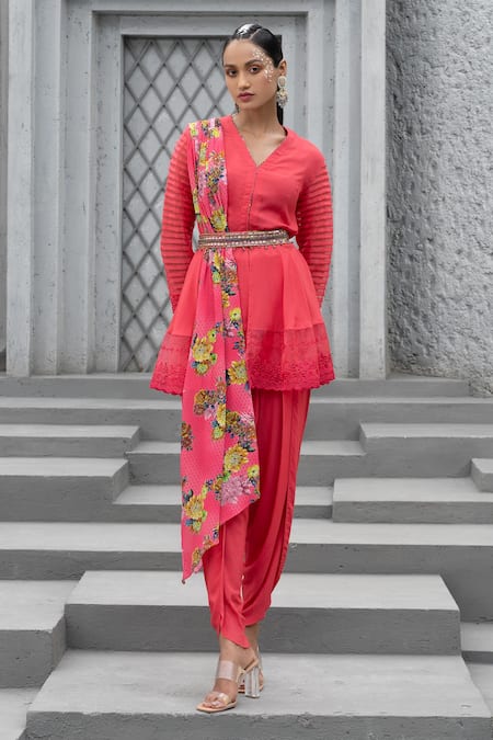 Chhavvi Aggarwal Pink Modal Cotton Placement Embroidery Floral V Neck Peplum Tunic And Dhoti Set 