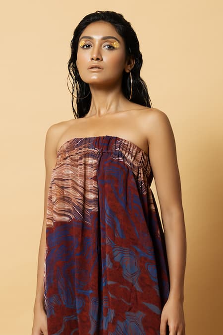 Label Shristi Chetani_Red Georgette Bandeau Neck Printed Maxi Dress _Online_at_Aza_Fashions