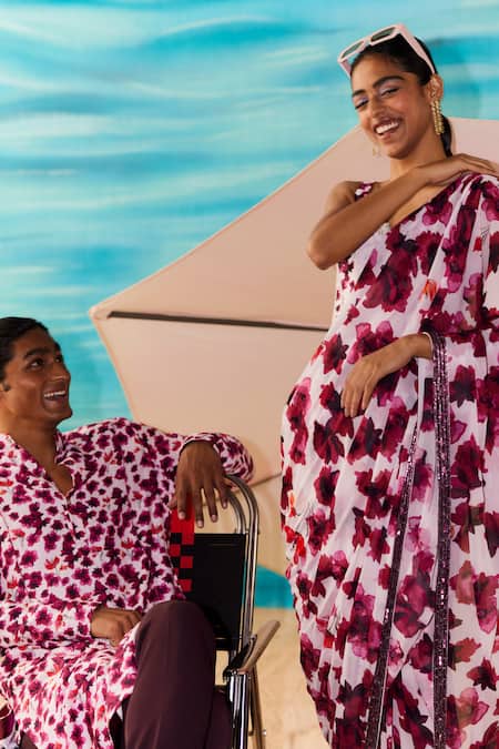 Raasa Ivory Georgette, Crepe, Net Hibiscus Pre-draped Printed Saree With Blouse Online at Aza Fashions Raasa_Ivory Georgette, Crepe, Net Hibiscus Pre-draped Printed Saree With Blouse _Online_at_Aza_Fashions