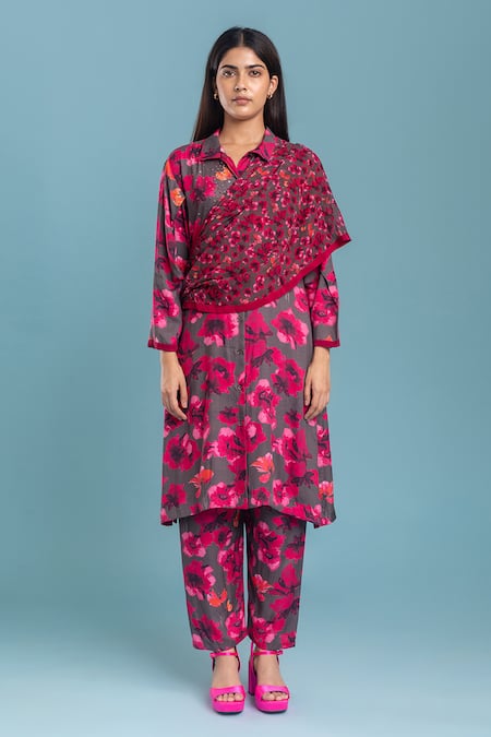 Raasa Dancing Dynamo Printed Kurta Pant Set 