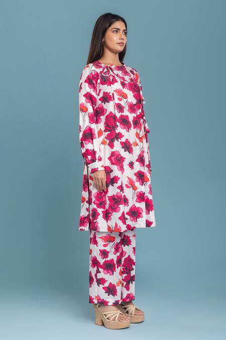 Raasa_Ivory Crepe Printed Floral Round Hibiscus Kurta Pant Set  _at_Aza_Fashions