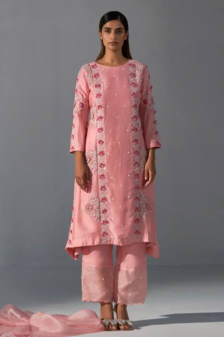 Koashee By Shubitaa Pink Organza Embroidery, Sequins Round Neck Floral Zardozi Kurta Pant Set Online at Aza Fashions Koashee By Shubitaa_Pink Organza Embroidery, Sequins Round Neck Floral Zardozi Kurta Pant Set _Online_at_Aza_Fashions
