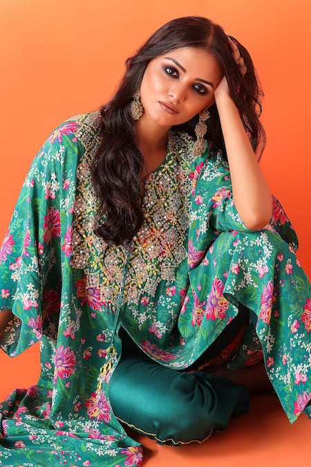 Seema Thukral Green Crepe, Chanderi Round Neck Floral Bloom Print Kaftan With Pant at Aza Fashions Seema Thukral_Green Crepe, Chanderi Round Neck Floral Bloom Print Kaftan With Pant _at_Aza_Fashions