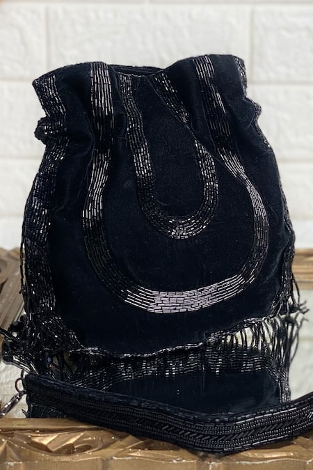Kainiche By Mehak_Black Embellished Pearl Potli _Online_at_Aza_Fashions