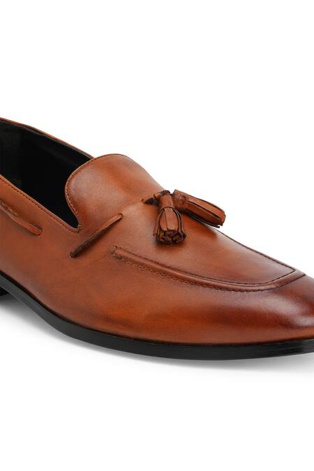 Buy Hats Off Accessories Brown Leather Fringe Tassel Shoes Online at Aza Fashions Buy_Hats Off Accessories_Brown Leather Fringe Tassel Shoes_Online_at_Aza_Fashions