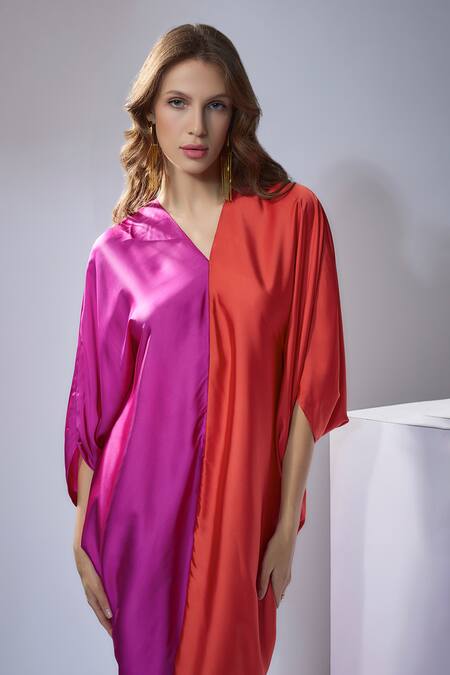 NA-KA_Pink Satin V-neck Color Block Kaftan Dress _Online_at_Aza_Fashions