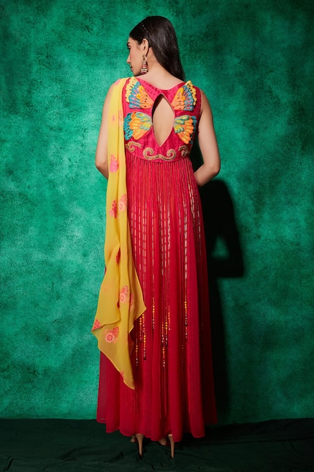 Saaj By Ankita 3D Butterfly Embellished Saree Gown & Jacket 