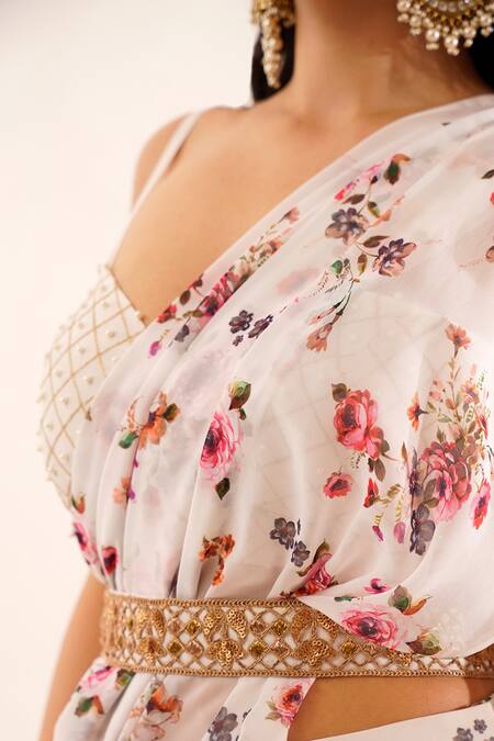 Buy Tuli White Georgette, Linen Pearls, Metallic Thread Raga Chakori Embroidered Blouse Online at Aza Fashions Buy_Tuli_White Georgette, Linen Pearls, Metallic Thread Raga Chakori Embroidered Blouse _Online_at_Aza_Fashions