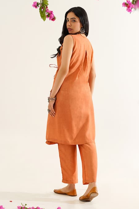 Shop Tuli Brown Denim V-neck Angarkha Kurta And Pant Set at Aza Fashions Shop_Tuli_Brown Denim V-neck Angarkha Kurta And Pant Set _at_Aza_Fashions