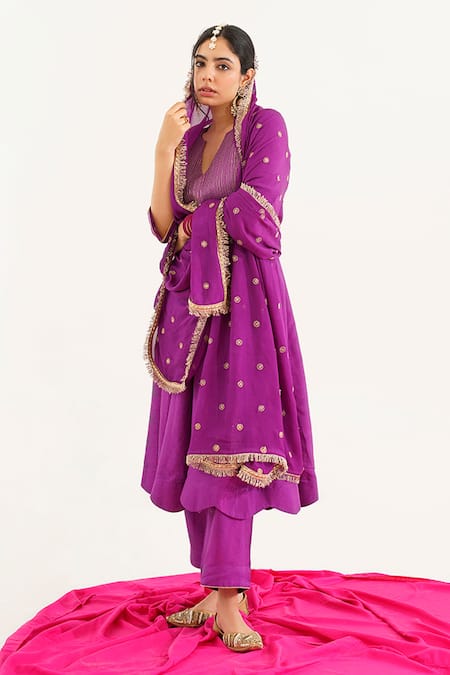 Buy Tuli Purple Georgette, Denim Embroidery V-neck Sudara Zuha Anarkali Kurta And Pant Set Online at Aza Fashions Buy_Tuli_Purple Georgette, Denim Embroidery V-neck Sudara Zuha Anarkali Kurta And Pant Set _Online_at_Aza_Fashions