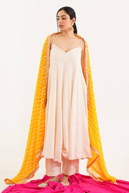 Tuli_Off White Chiffon V-neck Batasi Parigul Anarkali Pant Set _Online_at_Aza_Fashions