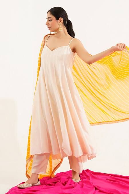 Buy_Tuli_Off White Chiffon V-neck Batasi Parigul Anarkali Pant Set _Online_at_Aza_Fashions