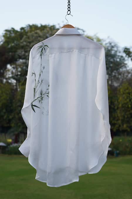 Kyra By Nina + Deepika_White Modal, Satin Collared A Stork Of Luck Hand Painted Shirt _at_Aza_Fashions