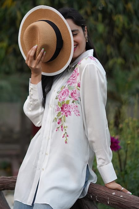 Kyra By Nina + Deepika White Modal, Satin Collared English Roses Hand Painted Shirt Online at Aza Fashions Kyra By Nina + Deepika_White Modal, Satin Collared English Roses Hand Painted Shirt _Online_at_Aza_Fashions