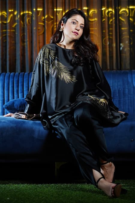 Kyra By Nina + Deepika_Black Silk, Satin Round Neck Feather Handpaint Top And Pant Set _Online_at_Aza_Fashions