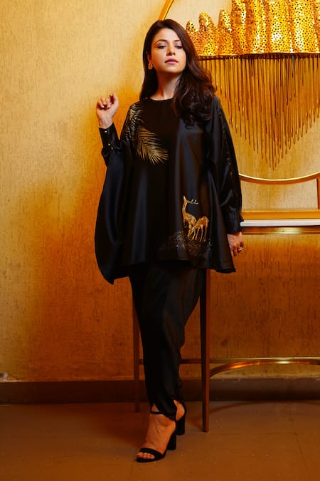 Shop_Kyra By Nina + Deepika_Black Silk, Satin Round Neck Feather Handpaint Top And Pant Set _Online_at_Aza_Fashions