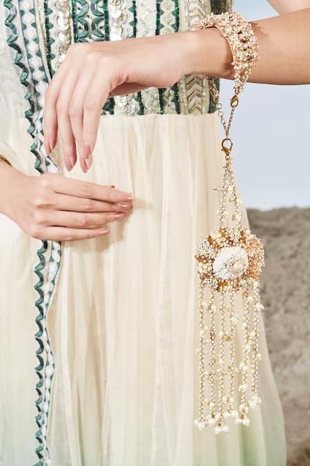 Siyona By Ankurita Green Organza Embroidered Sequins Square Neck Yoke Anarkali With Dupatta at Aza Fashions Siyona By Ankurita_Green Organza Embroidered Sequins Square Neck Yoke Anarkali With Dupatta _at_Aza_Fashions