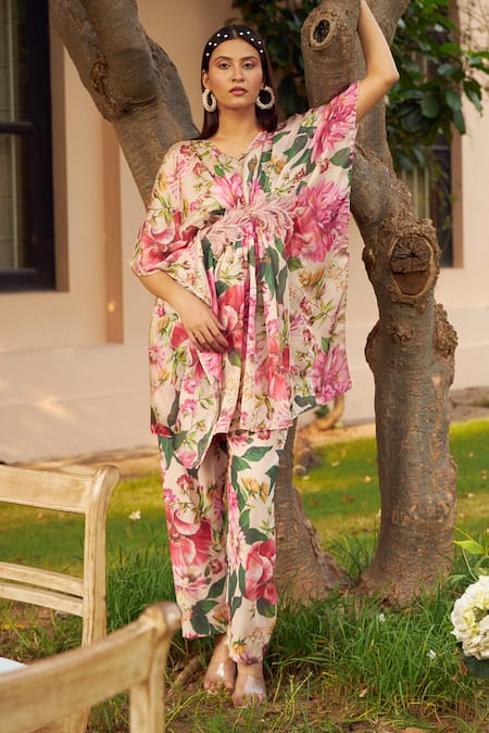Shop_Tasuvure_Multi Color Georgette Embroidery V-neck Floral Garden Pattern Kaftan With Pant _Online_at_Aza_Fashions