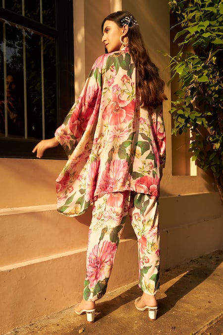 Tasuvure Garden Print Kaftan Shirt With Pant 