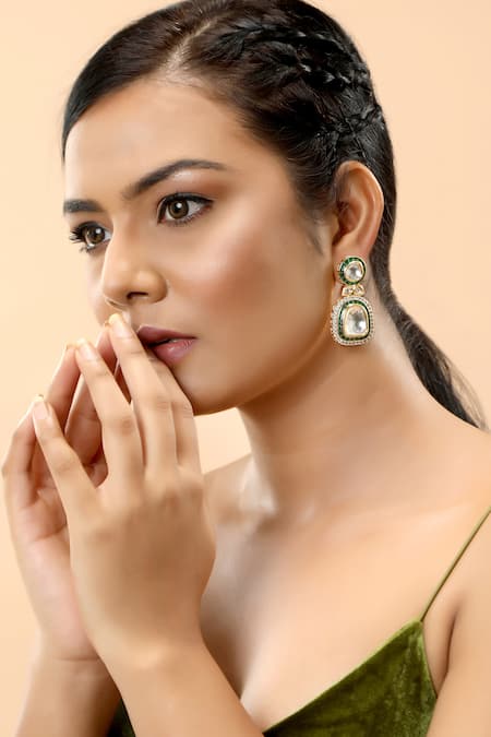 Tizora Kundan Embellished Earrings 
