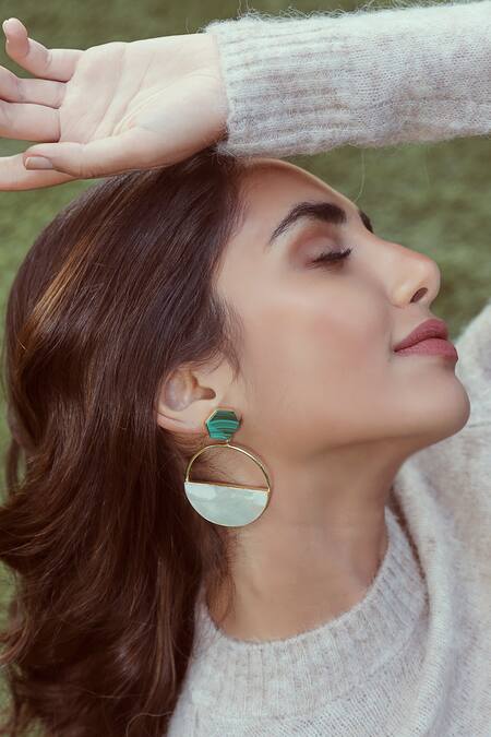 Buy Varnika Arora White Amiya Handcrafted Earrings at Aza Fashions Buy_Varnika Arora_White Amiya Handcrafted Earrings_at_Aza_Fashions