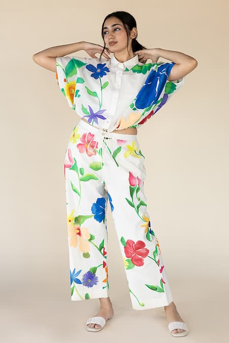 Buy_Purvi Doshi_Off White Muslin Floret Hand Painted Wide Legged Pant_Online_at_Aza_Fashions
