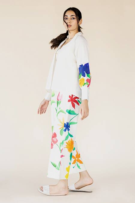 Purvi Doshi_Off White Muslin V-neck Floral Hand Painted Sleeve Top_Online_at_Aza_Fashions