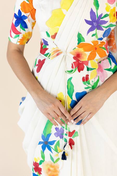 Purvi Doshi_Off White Floral Hand Painted Belt_at_Aza_Fashions