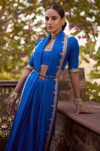 Buy_The Whole Nine Yards_Blue Crepe, Silk Embroidery Square Saanjh Paisley Border Work Saree With Blouse _Online_at_Aza_Fashions