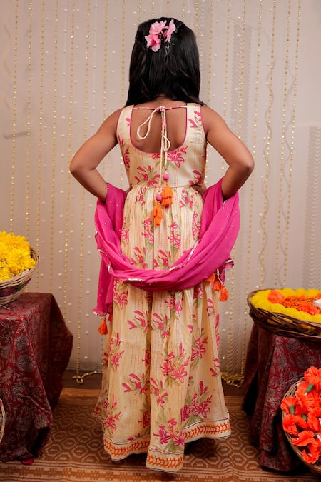 Shop Tiny Colour Yellow Muslin Tassels Floral Hand Block Print Anarkali With Dupatta at Aza Fashions Shop_Tiny Colour_Yellow Muslin Tassels Floral Hand Block Print Anarkali With Dupatta _at_Aza_Fashions