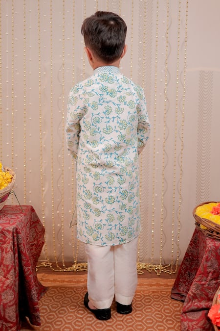 Shop Tiny Colour White Cotton, Silk Floral Hand Block Print Kurta Set at Aza Fashions Shop_Tiny Colour_White Cotton, Silk Floral Hand Block Print Kurta Set _at_Aza_Fashions