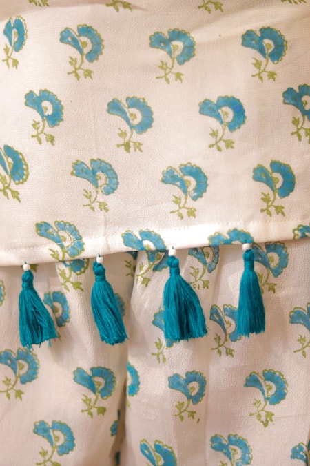 Tiny Colour White Chiffon Tassels Bouquet Print Kurta And Pant Set Online at Aza Fashions Tiny Colour_White Chiffon Tassels Bouquet Print Kurta And Pant Set _Online_at_Aza_Fashions