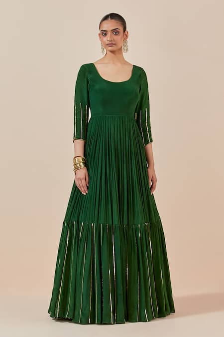 Ikshita Choudhary Green Crepe, Tissue, Organza Tiered Anarkali With Scalloped Border Dupatta Online at Aza Fashions Ikshita Choudhary_Green Crepe, Tissue, Organza Tiered Anarkali With Scalloped Border Dupatta _Online_at_Aza_Fashions