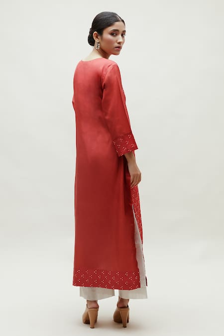 Shop Naina Jain Orange Silk Gota Patti, Embroidery Round Neck Rust Bandhani Kurta at Aza Fashions Shop_Naina Jain_Orange Silk Gota Patti, Embroidery Round Neck Rust Bandhani Kurta _at_Aza_Fashions