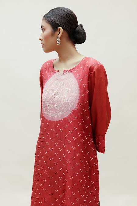 Shop Naina Jain Orange Silk Gota Patti, Embroidery Round Neck Rust Bandhani Kurta Online at Aza Fashions Shop_Naina Jain_Orange Silk Gota Patti, Embroidery Round Neck Rust Bandhani Kurta _Online_at_Aza_Fashions